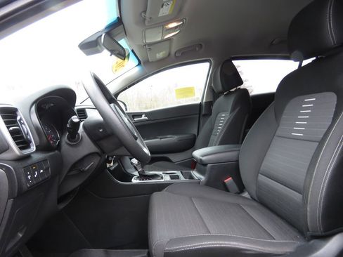 Used 2021 Kia Sportage LX w/ LX AWD Popular Package image 10