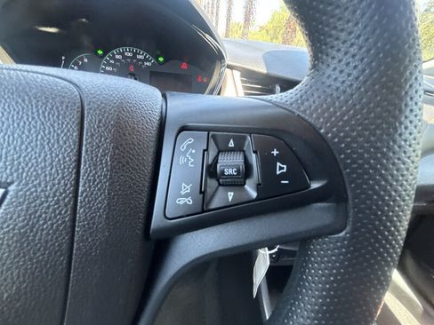Used 2020 Chevrolet Trax LS FWD image 20