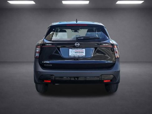 New 2026 Nissan Kicks S FWD image 5