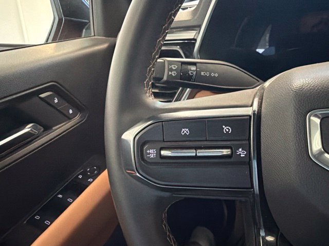 Used 2025 GMC Canyon AT4 AWD/4WD image 30