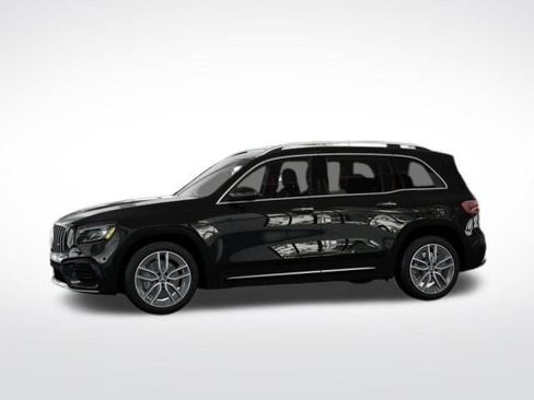 New 2025 Mercedes-Benz GLB 35 AMG 4MATIC image 35