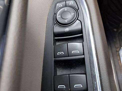 Used 2022 Chevrolet Silverado 1500 LT Trail Boss w/ LT Trail Boss Premium Package image 16