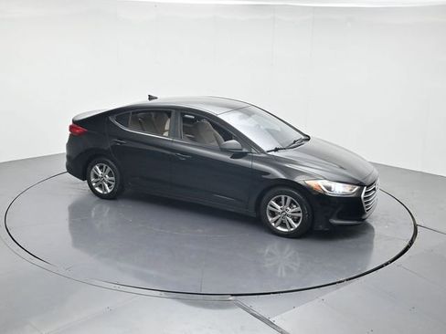 Used 2018 Hyundai Elantra SEL FWD image 37