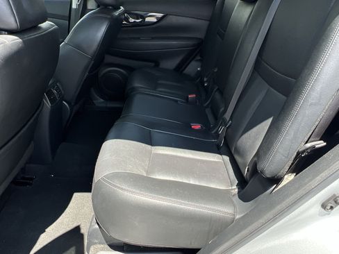 Used 2020 Nissan Rogue SL w/ Premium Package AWD/4WD image 22