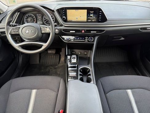 Certified 2023 Hyundai Sonata SEL w/ Preferred Accessory Package image 10