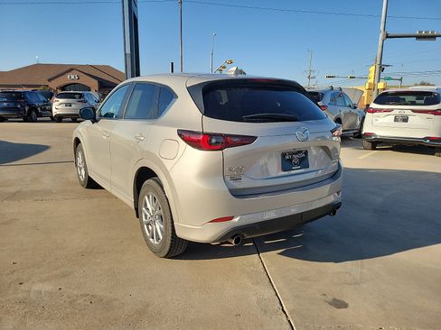 Used 2024 MAZDA CX-5 AWD 2.5 S w/ Preferred Package image 5