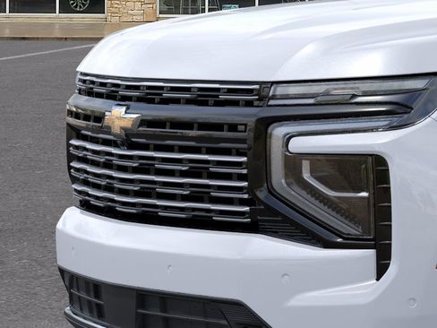 New 2026 Chevrolet Suburban High Country AWD/4WD image 13