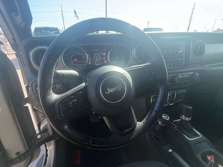 Used 2020 Jeep Gladiator Sport w/ Quick Order Package 24S AWD/4WD image 15