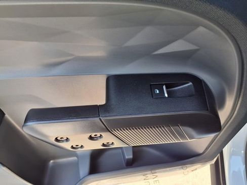 New 2026 Ford Maverick XL FWD image 4