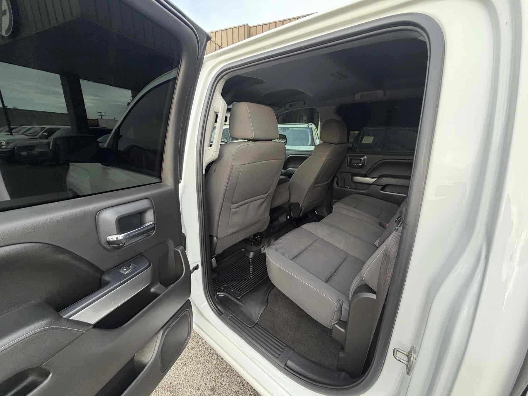 Used 2016 Chevrolet Silverado 1500 LT w/ All Star Edition RWD image 9