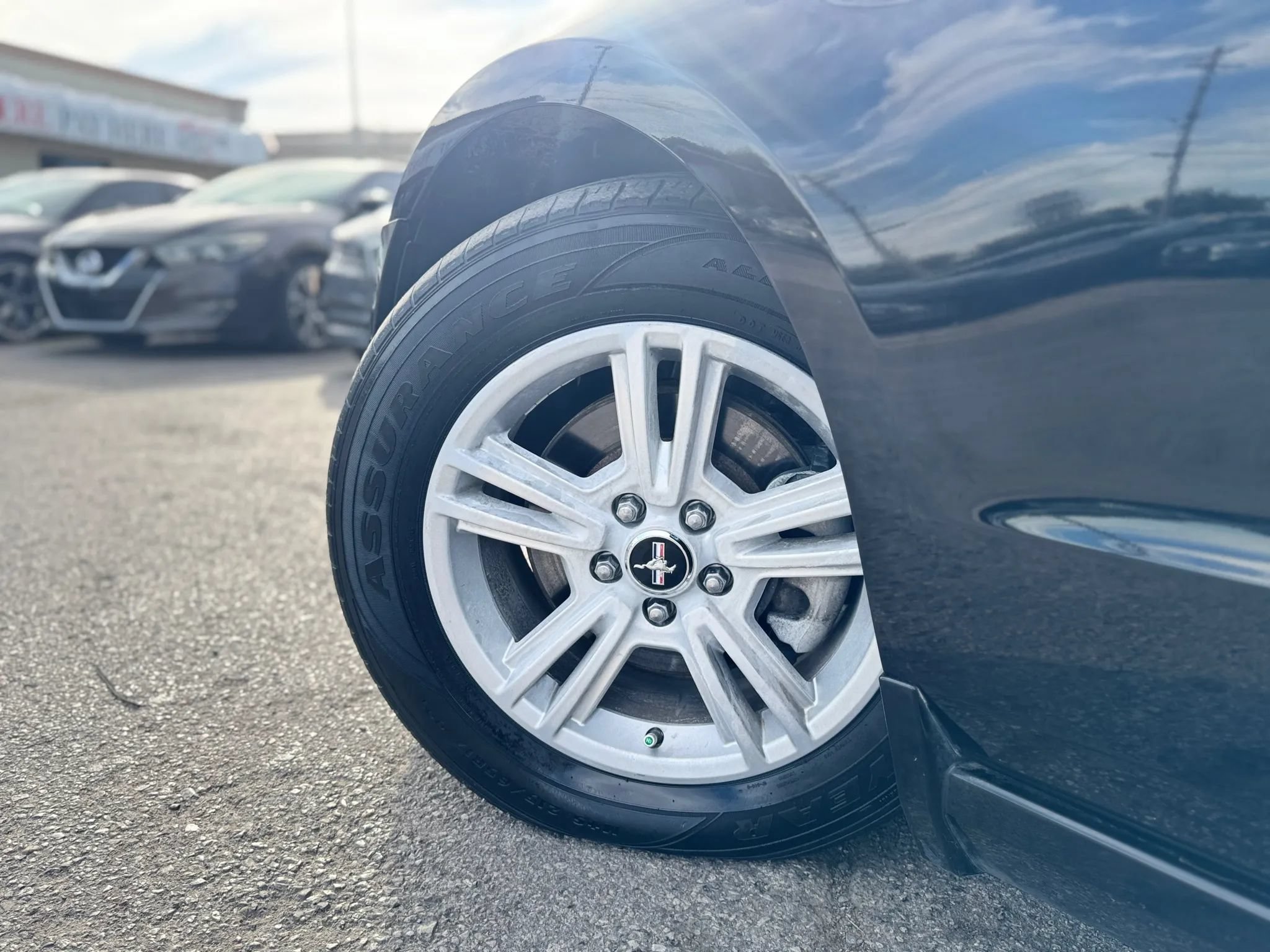 Used 2014 Ford Mustang Convertible RWD image 8