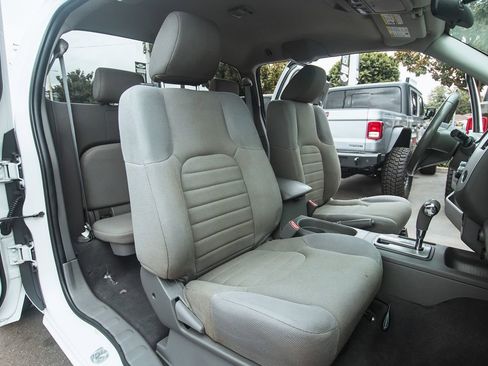 Used 2019 Nissan Frontier S image 7