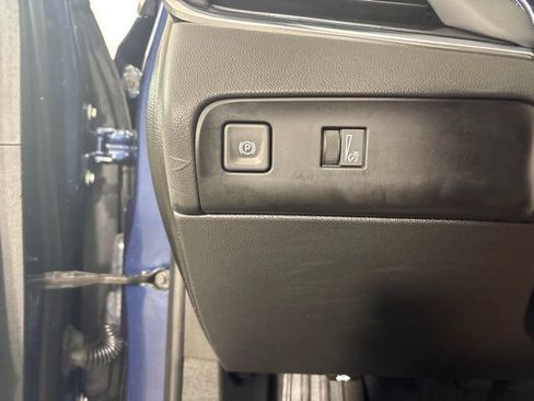Used 2023 Buick Enclave Essence w/ Experience Buick Package AWD/4WD image 14
