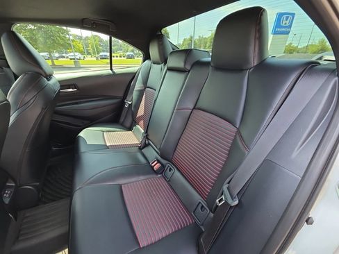 Used 2025 Toyota Corolla XSE FWD image 11