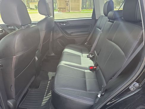 Used 2018 Subaru Forester 2.5i Touring AWD/4WD image 34