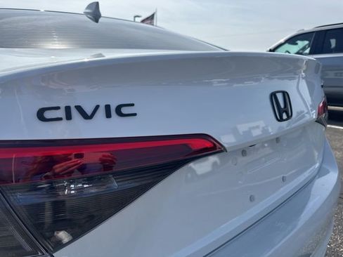 Used 2024 Honda Civic Sport image 30