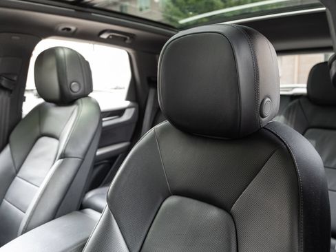 Certified 2024 Porsche Cayenne GTS AWD/4WD image 24