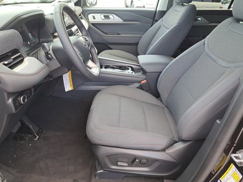 New 2026 Ford Explorer Active RWD image 20
