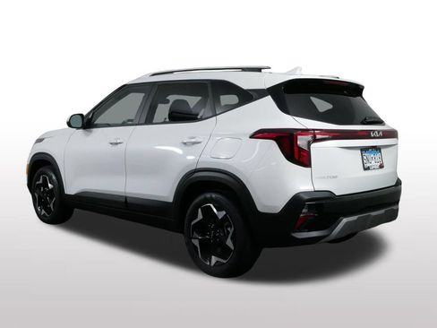 Used 2026 Kia Seltos S AWD/4WD image 9