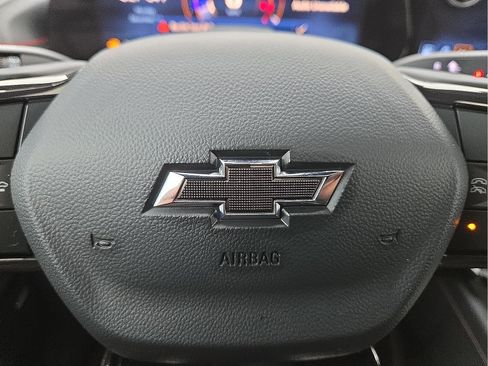 Used 2024 Chevrolet Traverse RS image 22