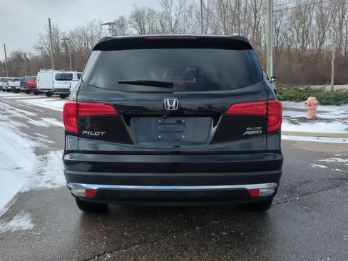 Used 2017 Honda Pilot Elite image 7