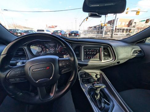 Used 2022 Dodge Challenger GT w/ Blacktop Package image 19