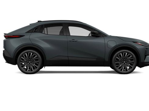 New 2026 Toyota C-HR AWD/4WD image 27