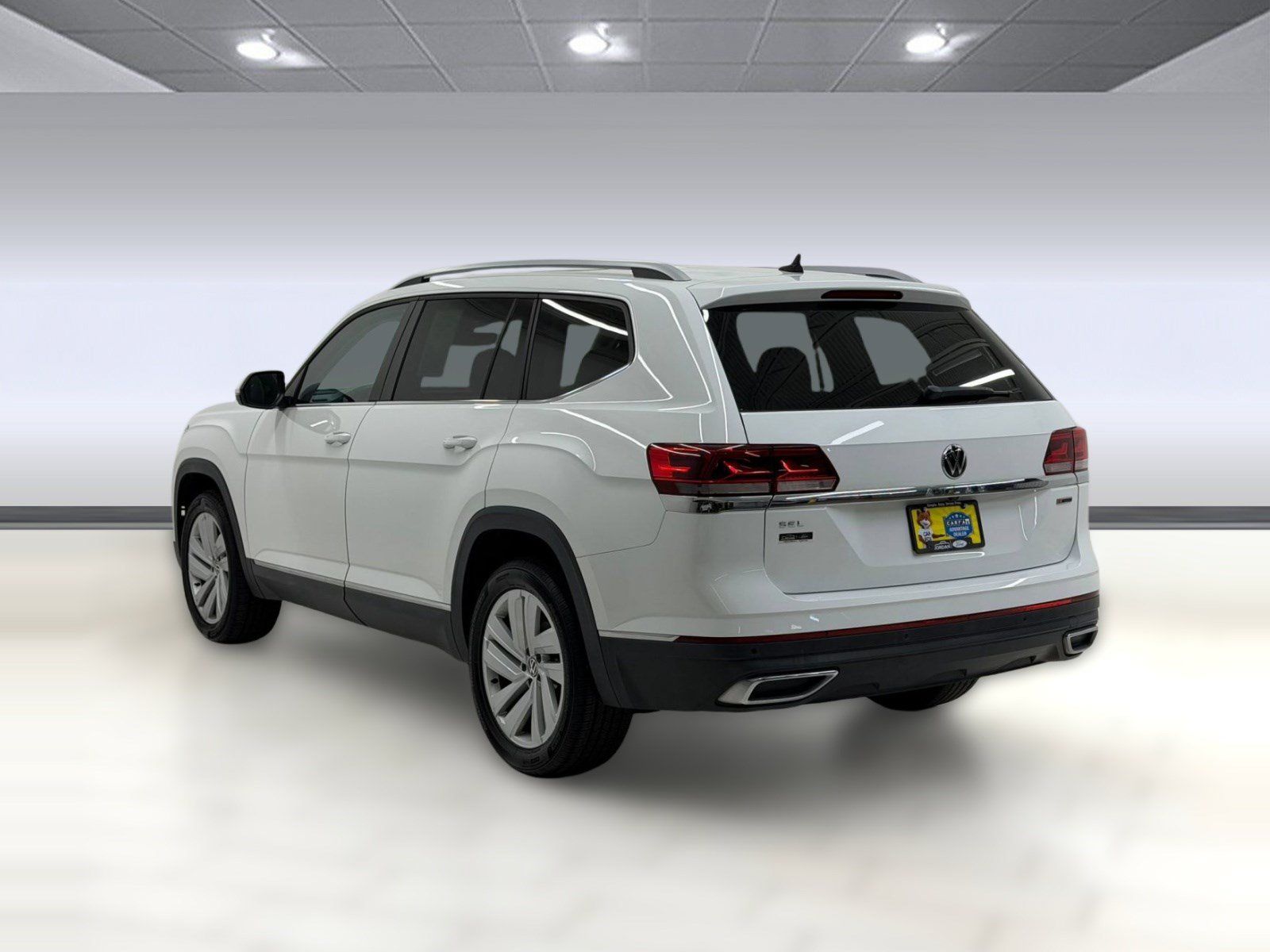 Used 2021 Volkswagen Atlas SEL AWD/4WD image 2