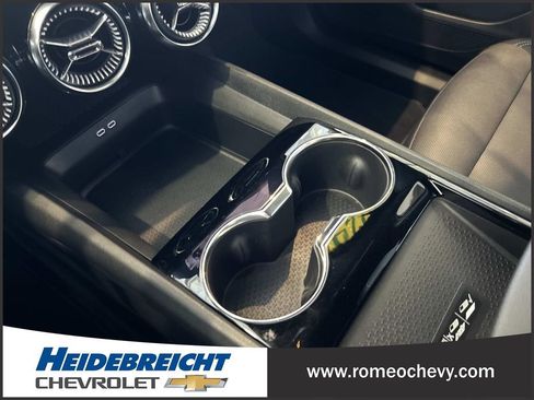 Used 2024 Chevrolet Blazer EV LT AWD/4WD image 24