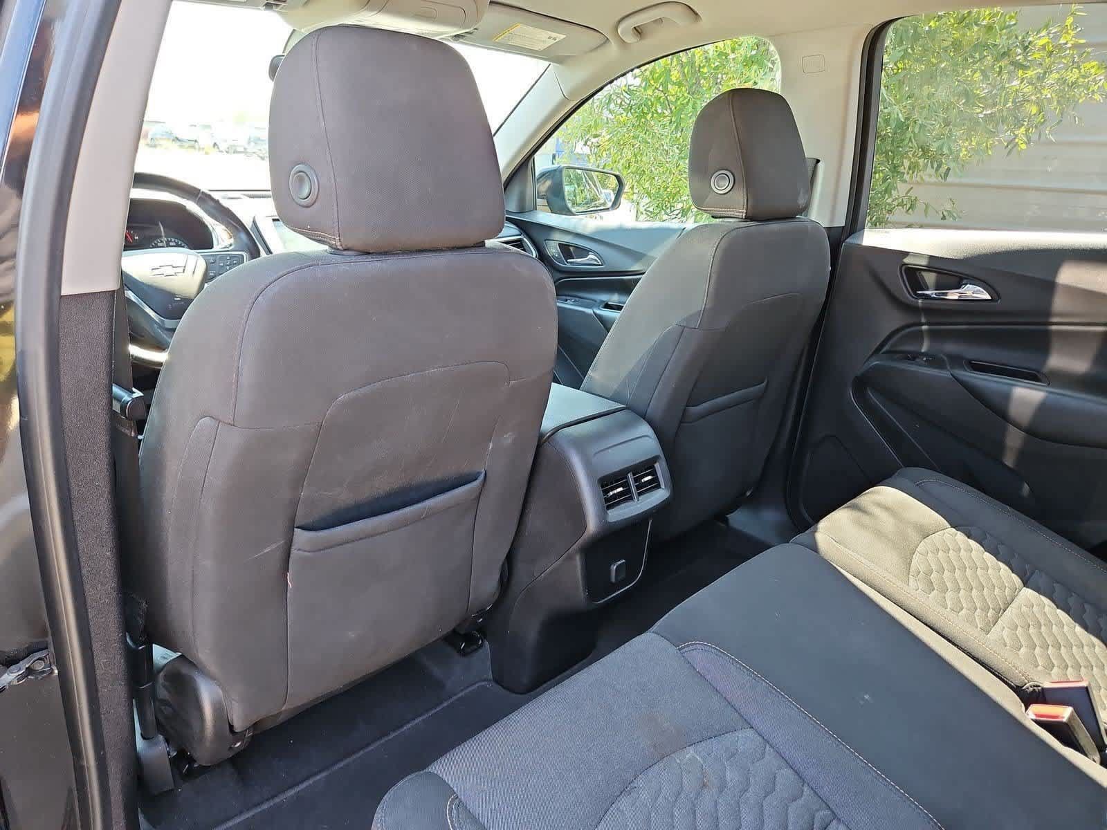 Used 2018 Chevrolet Equinox LT FWD image 17