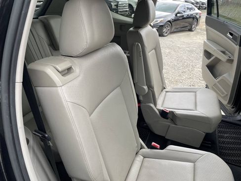 Used 2019 Volkswagen Atlas SE FWD image 29