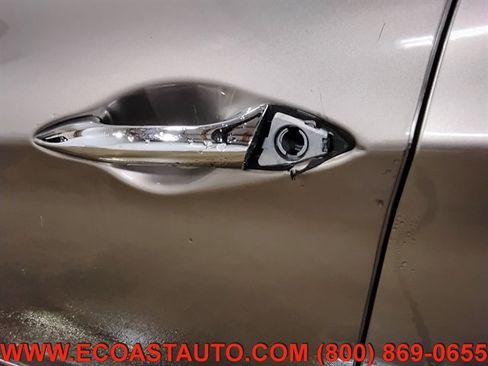 Used 2014 Hyundai Elantra Limited image 16