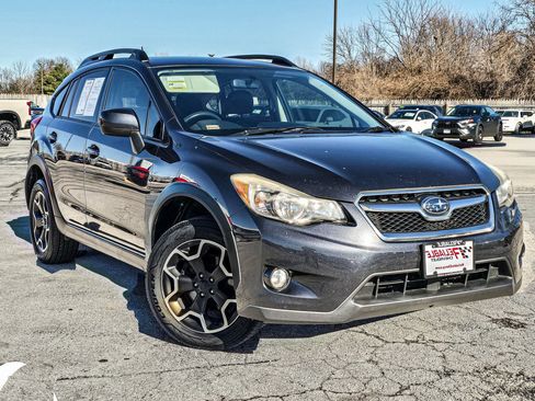 Used 2014 Subaru Crosstrek 2.0i Limited image 1