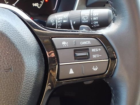 Used 2025 Honda Pilot EX-L image 22