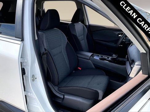 Used 2023 Nissan Rogue SV image 7