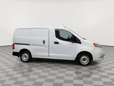 Used 2020 Nissan NV200 S image 28