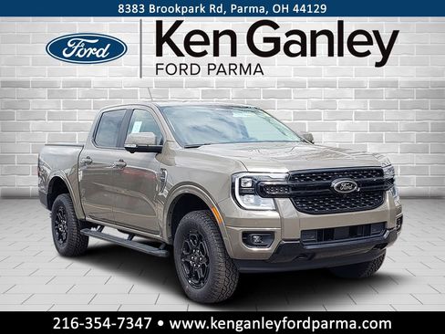 New 2025 Ford Ranger Lariat w/ Black Appearance Package image 3