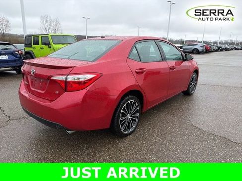 Used 2015 Toyota Corolla S Premium image 3