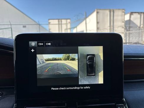 Used 2019 Lincoln Navigator Reserve w/ Cargo Package image 31