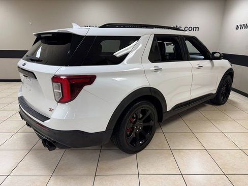 Used 2020 Ford Explorer ST w/ ST Street Pack image 6