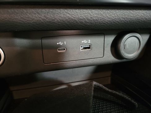 Used 2022 Nissan Rogue SV AWD/4WD image 18