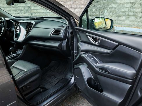 Used 2023 Subaru Ascent Limited w/ Technology Package image 15