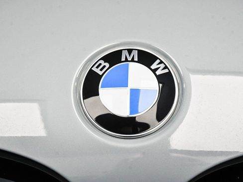 Used 2024 BMW X4 M40i w/ Premium Package image 94