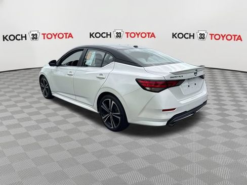 Used 2023 Nissan Sentra SR w/ SR Premium Package FWD image 6