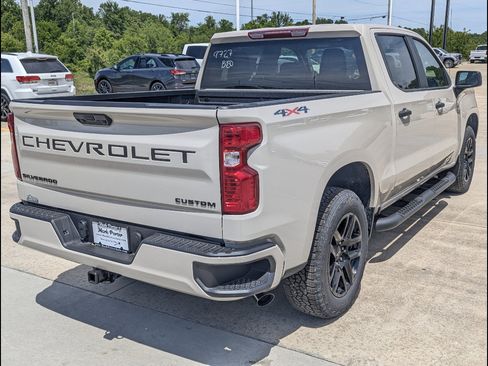 New 2026 Chevrolet Silverado 1500 Custom w/ Turbomax Blackout Package AWD/4WD image 7