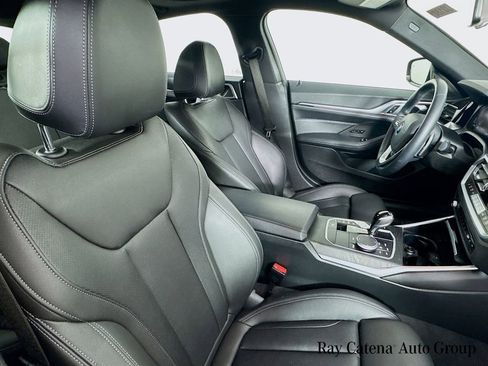 Used 2023 BMW 430i Gran Coupe xDrive w/ M Sport Package AWD/4WD image 3