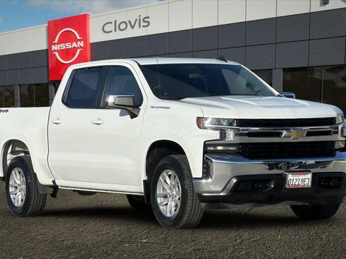 Used 2021 Chevrolet Silverado 1500 LT image 10
