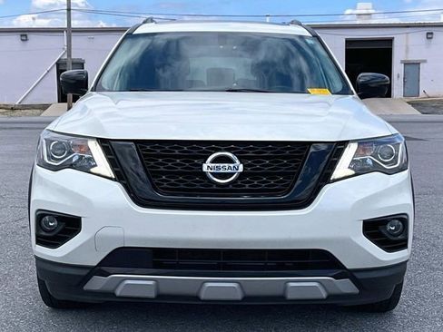 Used 2020 Nissan Pathfinder SL AWD/4WD image 4