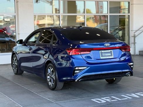 Used 2021 Kia Forte LXS image 9