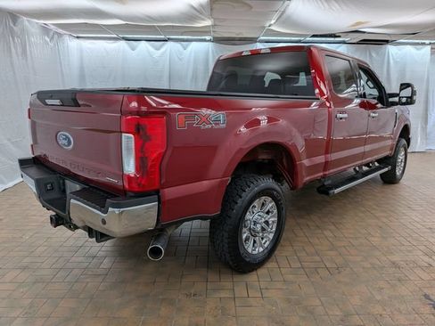 Used 2017 Ford F250 XLT w/ XLT Premium Package AWD/4WD image 7